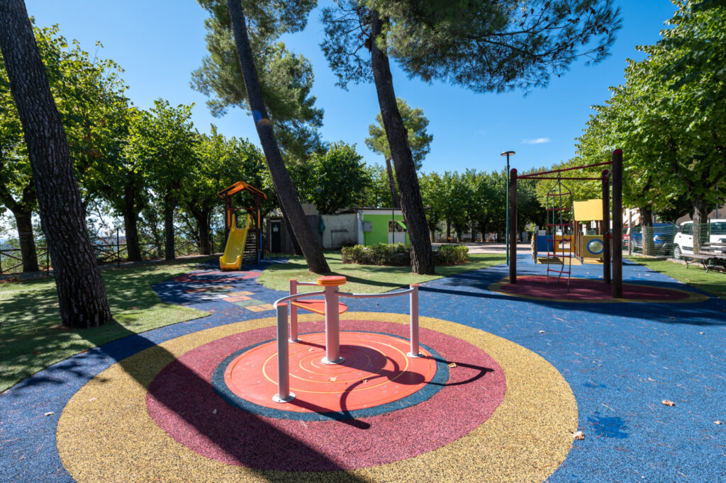 Bambinopoli - Montalto delle Marche - Iacom