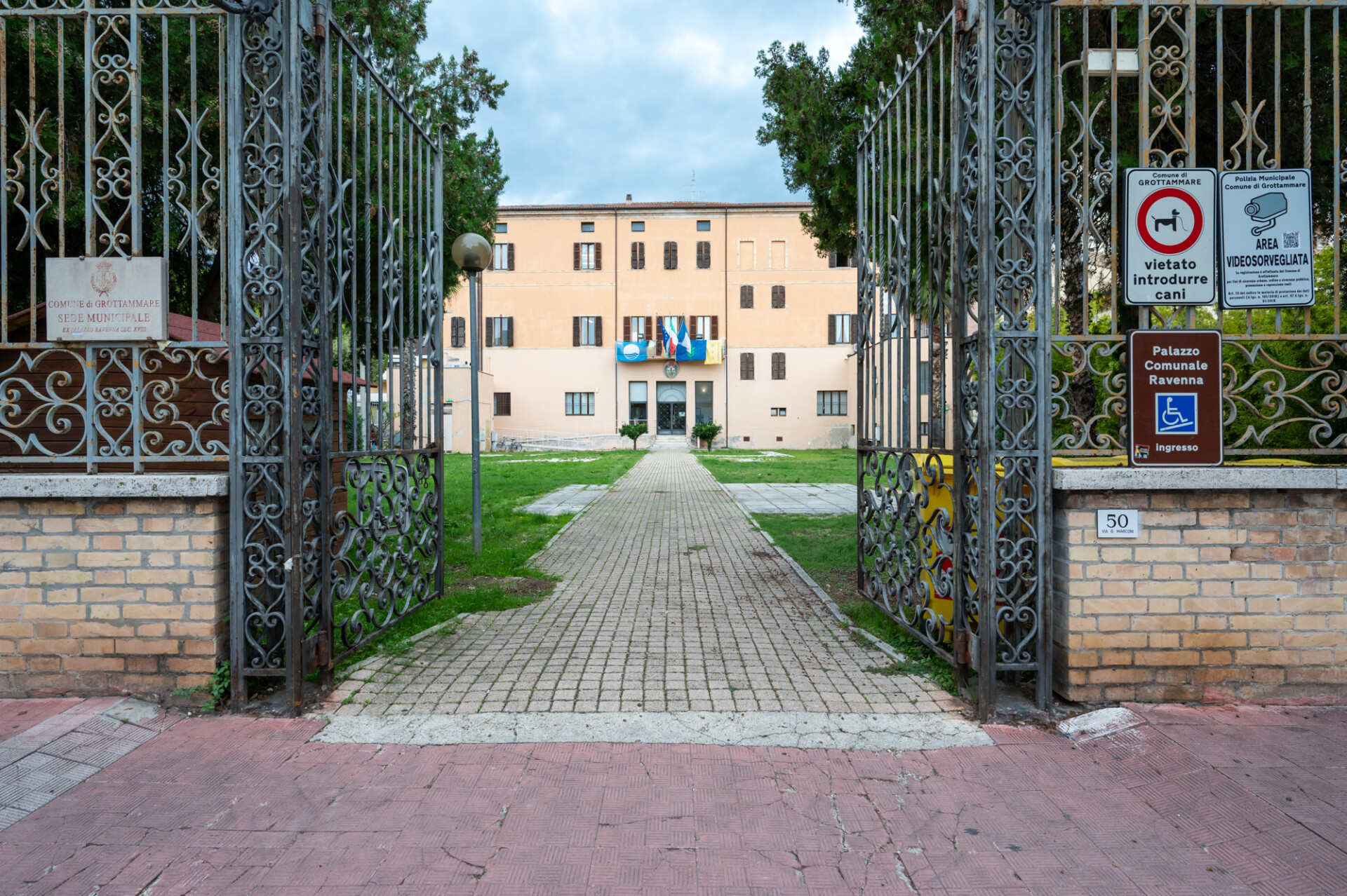 Palazzo Comunale - Grottammare | Iacom