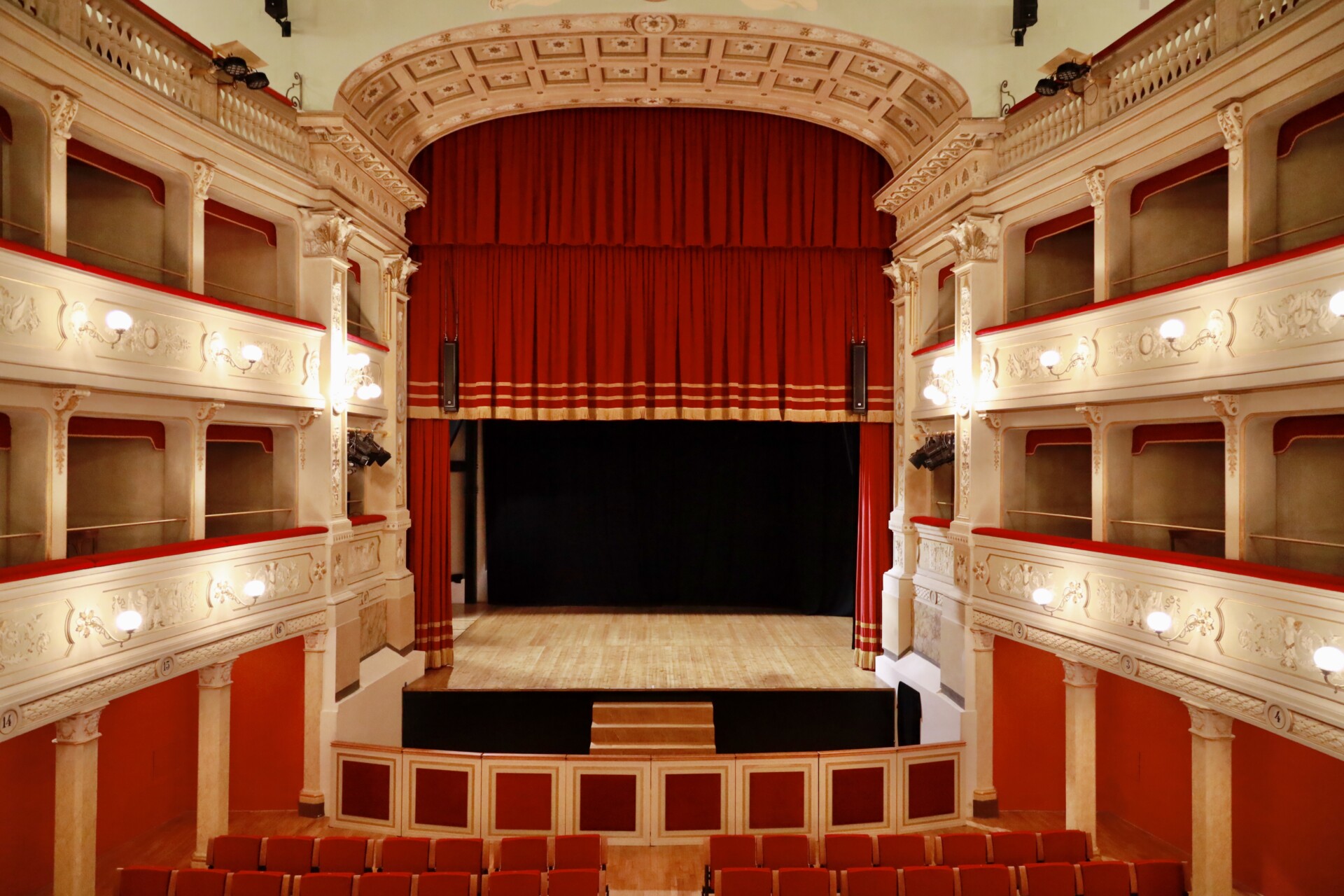 Teatro dei Filarmonici | Ascoli Piceno | Iacom Idee Accessibili in Comune