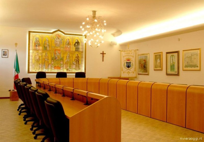 La-sala-consiliare-di-Monteprandone-780x544